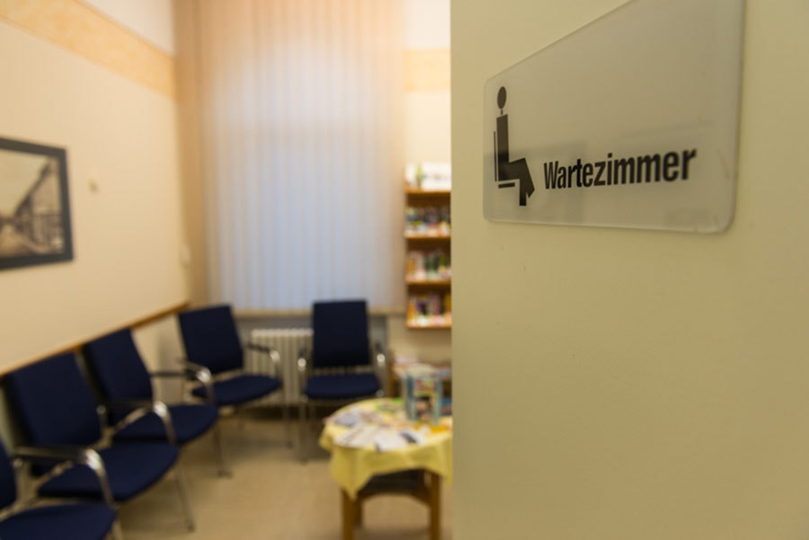 Wartezimmer - Dr. Winkel internistische Gemeinschaftspraxis Bockenem